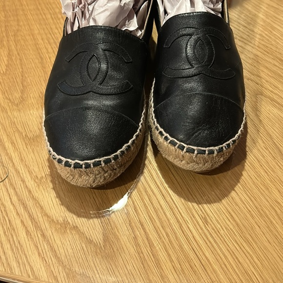 EUC Chanel Black Lambskin Espadrilles Size 9 - Picture 10 of 12